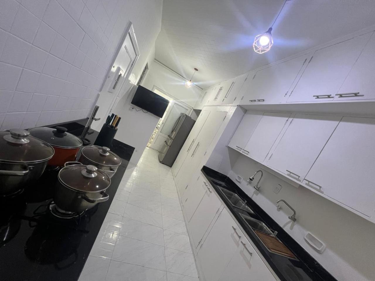Real 410 Apartment *