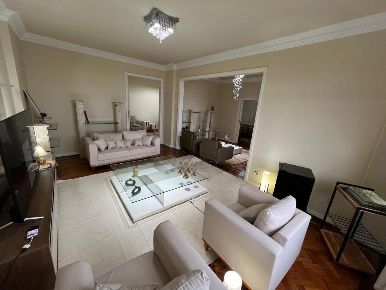 Real 410 Apartment *