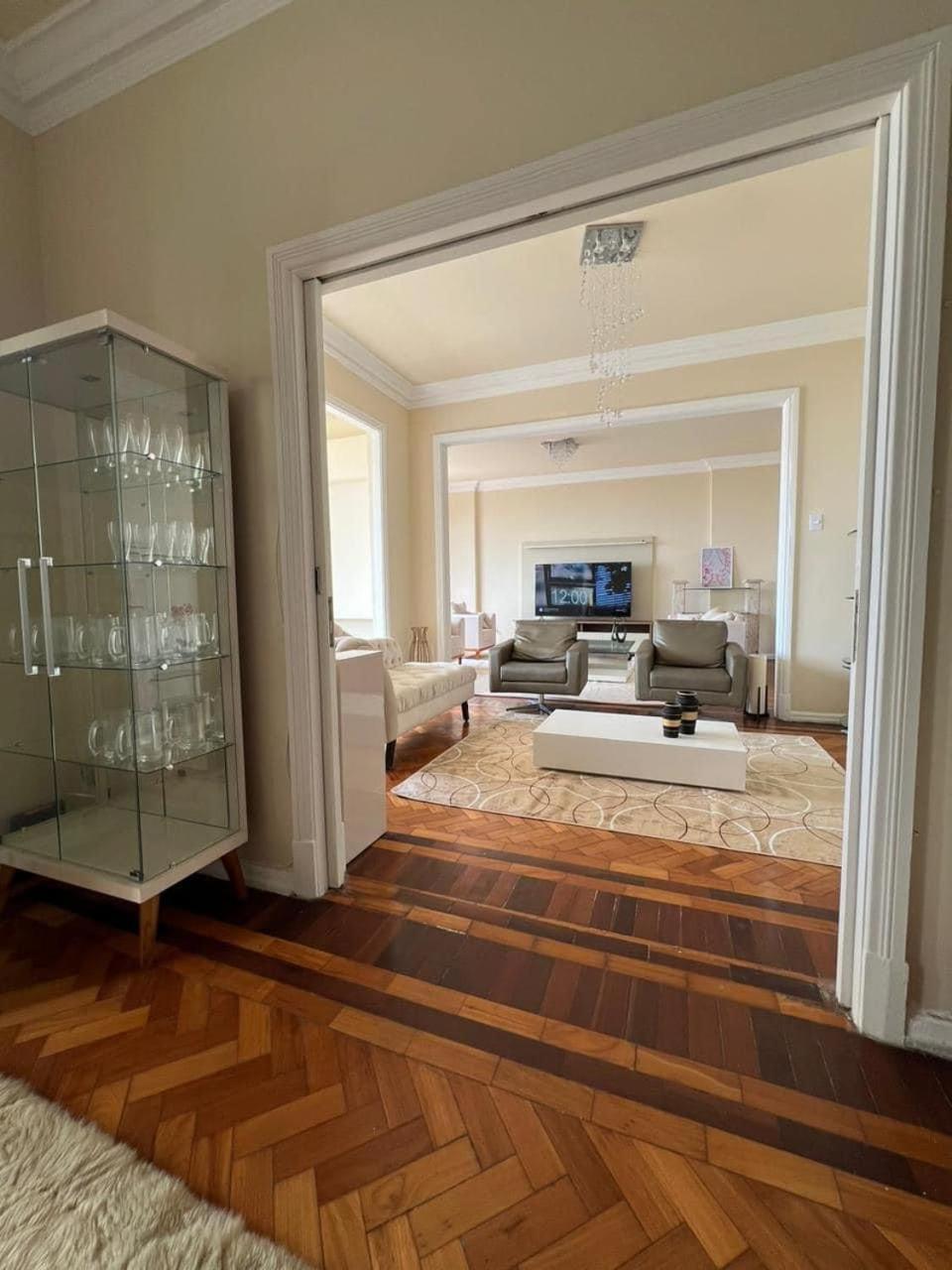 Real 410 Apartemen Rio de Janeiro